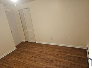 2940 Galaxy Dr #4, Saginaw, MI 48601