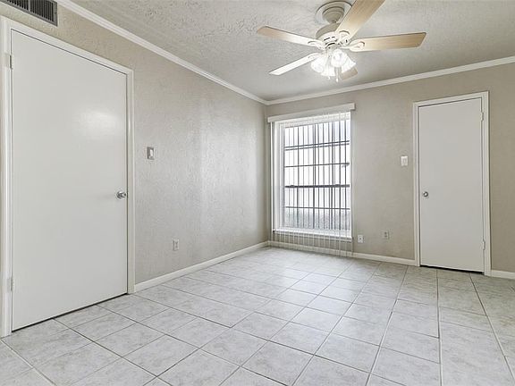 4th image of 2507 Montrose Blvd APT 18