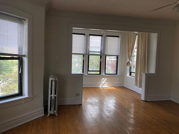 2nd image of 4558 N Dover St APT 3A