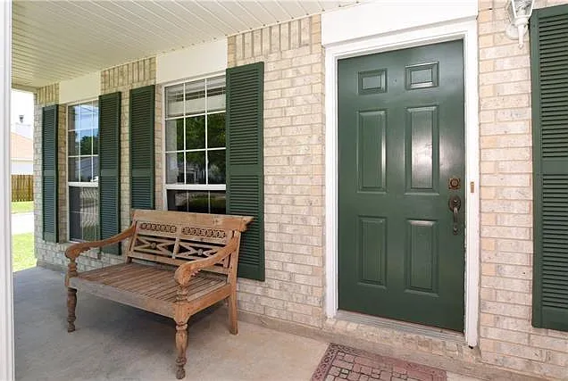 5404 Clearpoint Dr — Photo 2
