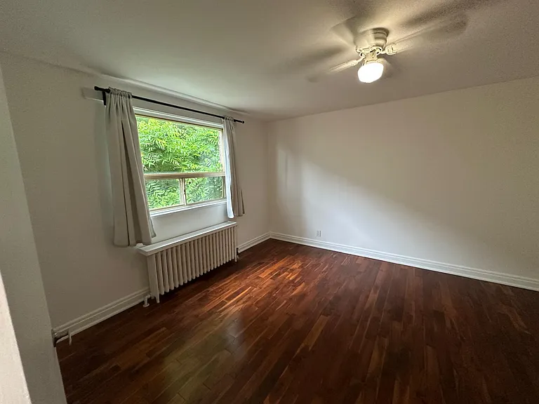 16 Church St E #8 — Photo 18