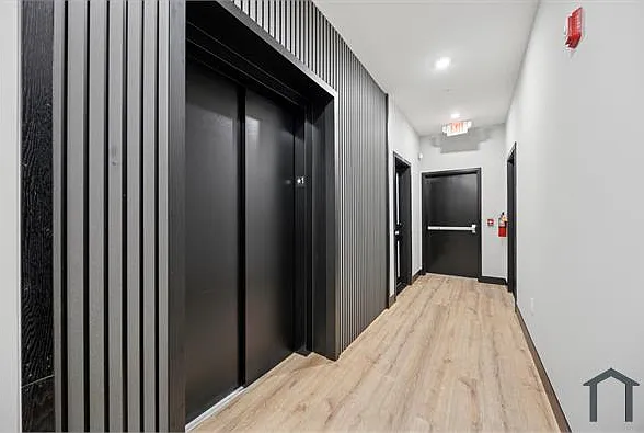 300 W Norris St #7 — Photo 6