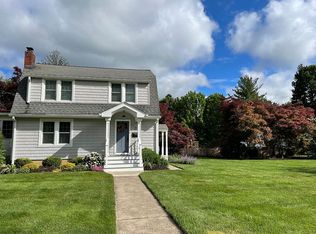 21 Monroe Ave, Lawrence Township, NJ 08648