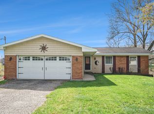 12145 W Indian Lake Dr, Vicksburg, MI 49097