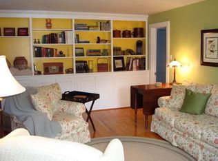 102 Fricks Lock Rd, Pottstown, PA 19465