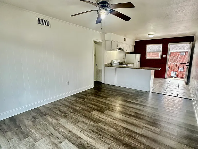 3262 Wyoming St #C2 — Photo 3