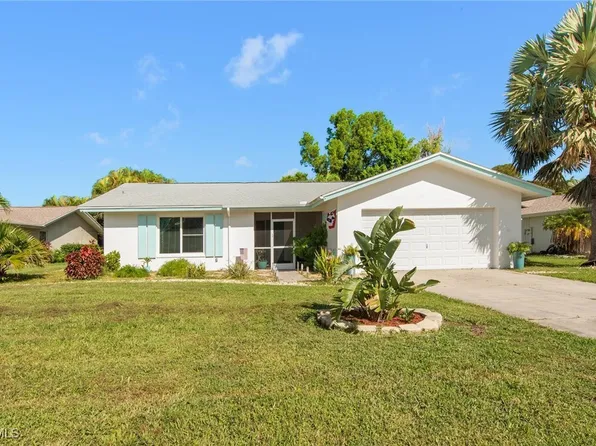 6520 Duquesne Dr, Fort Myers, FL 33919
