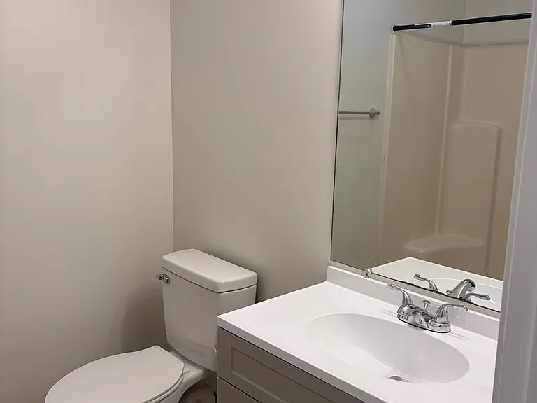 1900 Windemere Dr — Photo 19