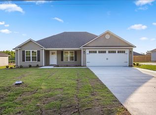 4464 White Water Rd, Valdosta, GA 31601
