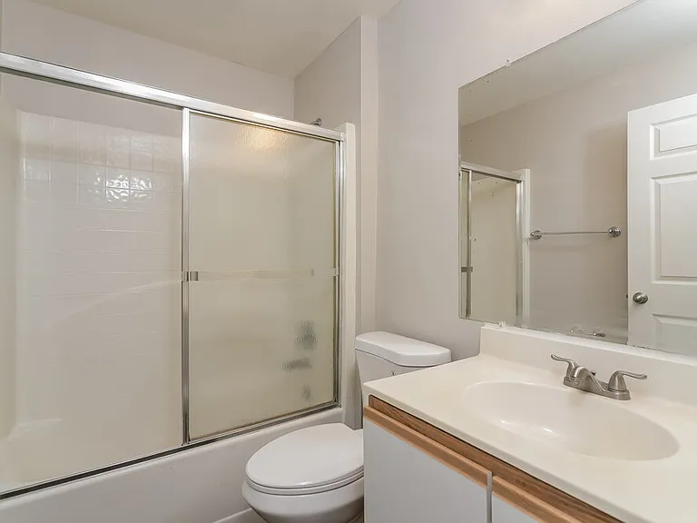 1479 Muir Cir — Photo 15