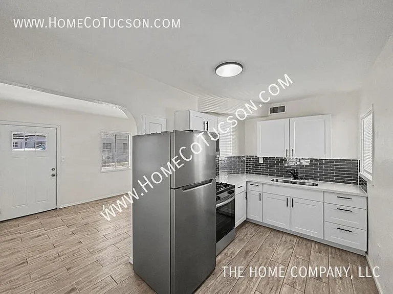 2714 N Hopi Pl — Photo 5
