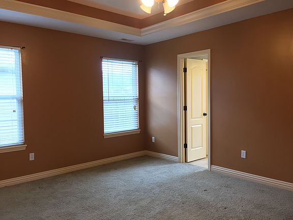 Master bed room