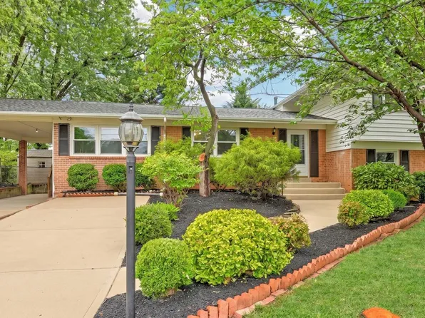 6530 Ashlawn Ct, Springfield, VA 22150