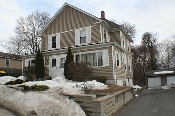1st image of 10 Gladstone St #A