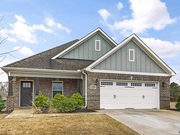 2nd image of 225 Dustin Ln NW