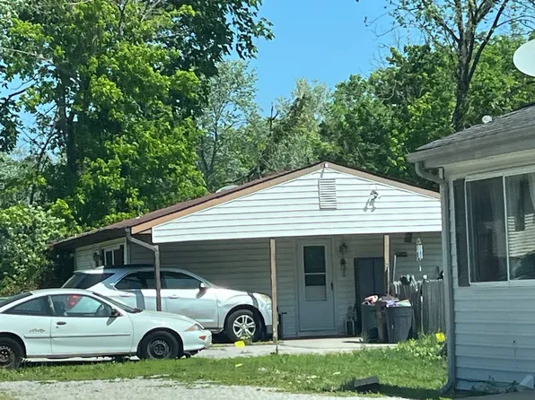 18 North Dr, Fenton, MO 63026
