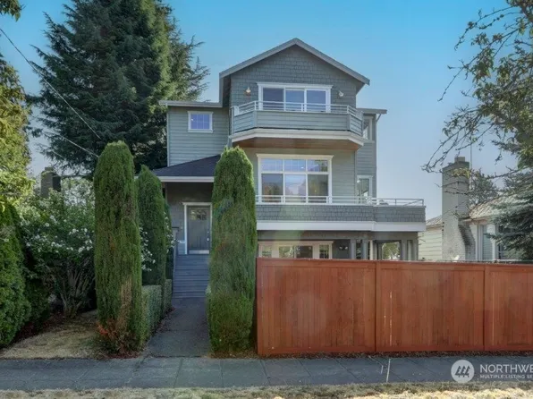 8224 19th Avenue NE, Seattle, WA 98115