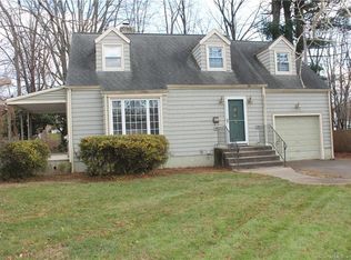 146 Hamilton St, Meriden, CT 06451