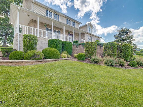 4th image of 209 Keeland Dr