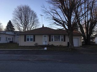 911 Vasbinder Dr, Chesterfield, IN