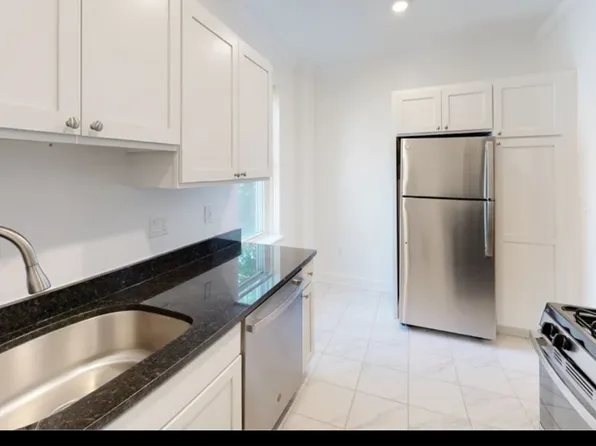 75 Kilsyth Rd APT 11, Boston, MA 02135