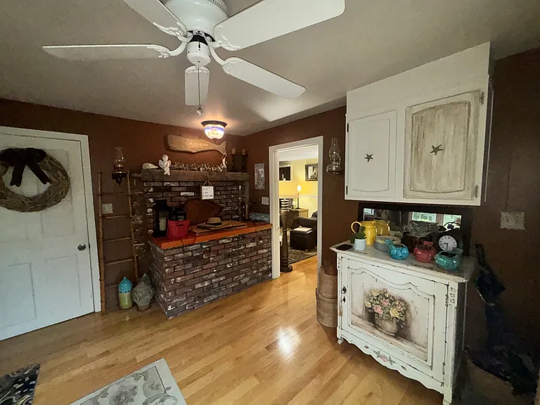 258 Redding Ln #A — Photo 7