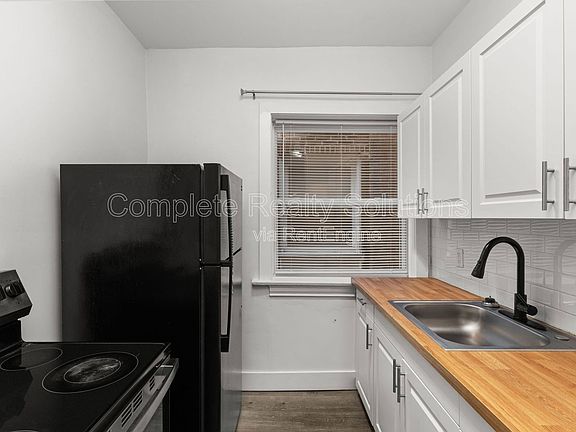 5th image of 3702 Meramec St APT 1E