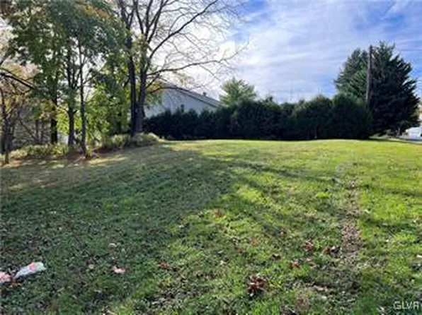 4800 William Penn Hwy, Easton, PA 18045
