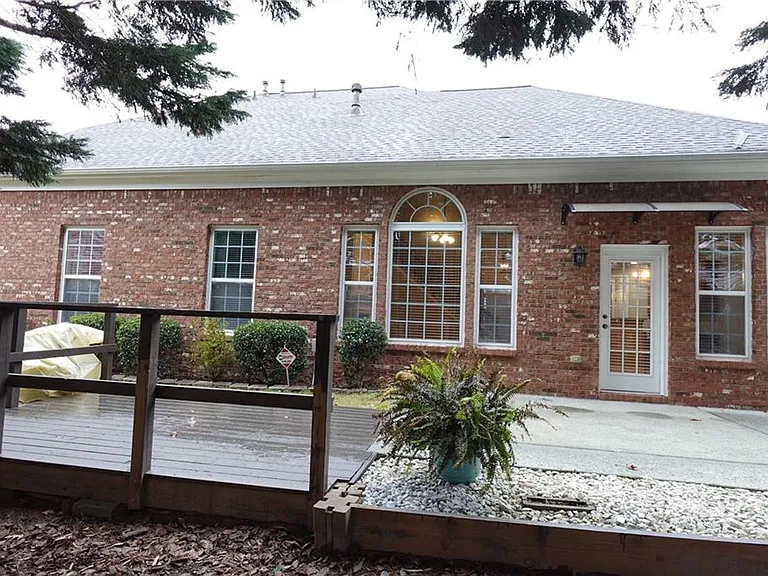 3462 Blanding Ct — Photo 26
