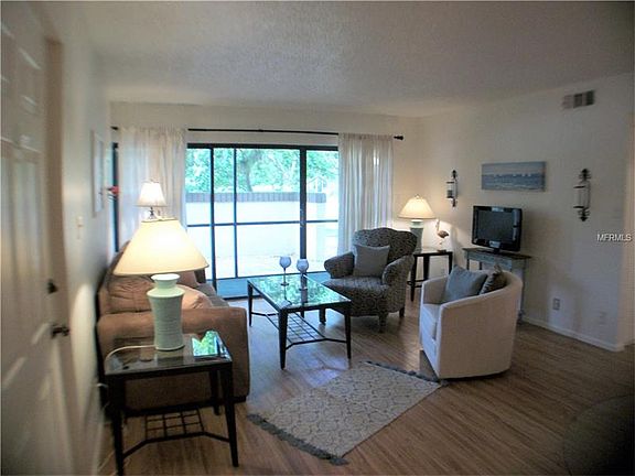 5th image of 19505 Quesada Ave #C
