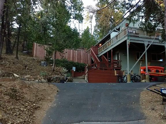 2nd image of 23959 Redwood Dr