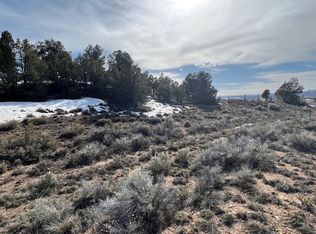 945 N Russel Rd, Hatch, UT 84735