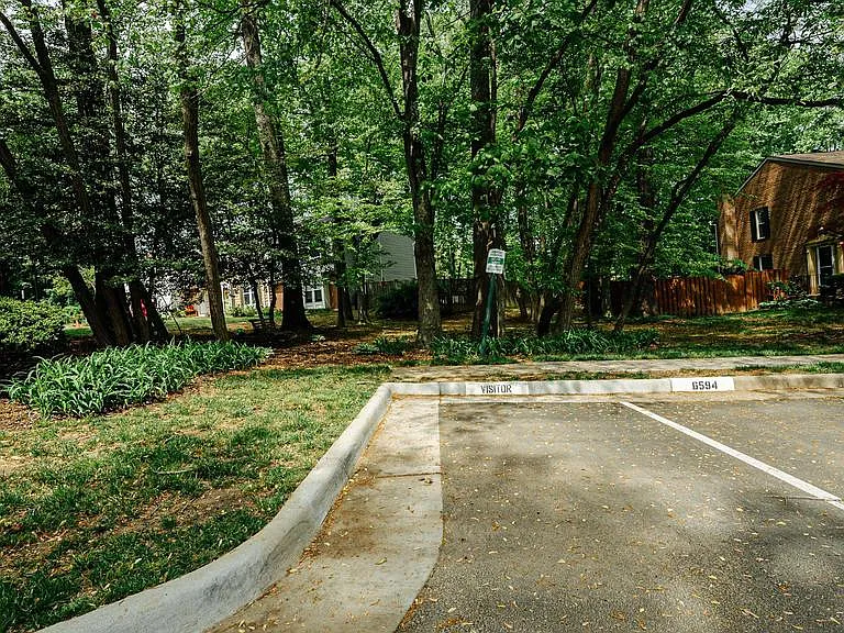 9134 Everett Ct — Photo 38