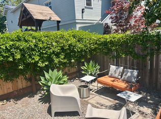 2435 Castillo St #1/2, Santa Barbara, CA 93105