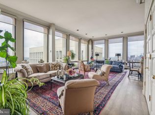 200 Locust St #PENTHOUSE 1N, Philadelphia, PA 19106