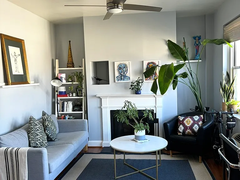 1725 New Hampshire Ave NW #601 — Photo 2