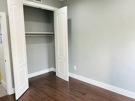 Rented by Massada Home Sales Inc | media 7