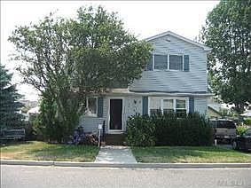 2nd image of 765 Knoll St
