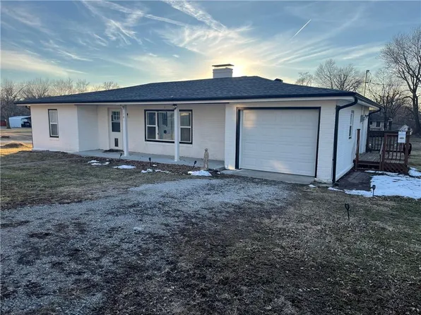 701 N Cherry St, Cameron, MO 64429