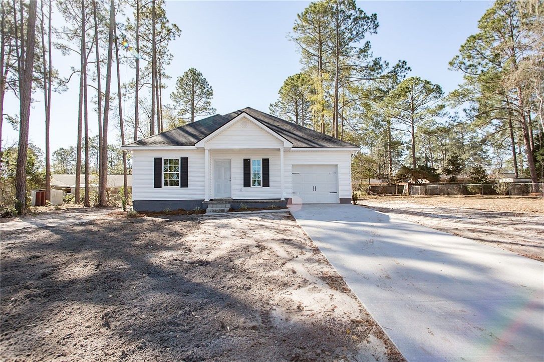613 Beville St, Waycross, GA 31501 Zillow