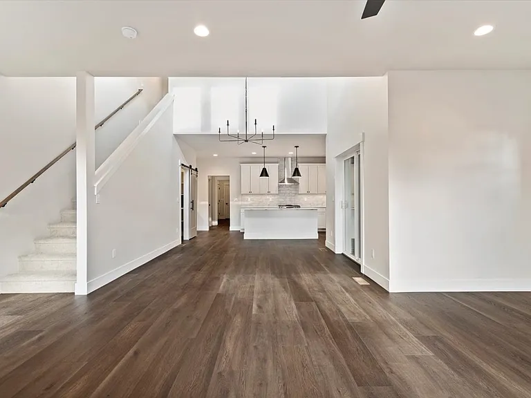 1688 E Cutgrass Ln — Photo 10