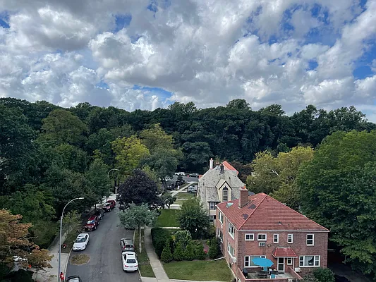 Rented by Bahar Management | media 5