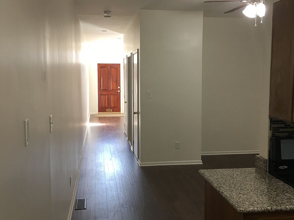 1st image of 507 W 4th St #B