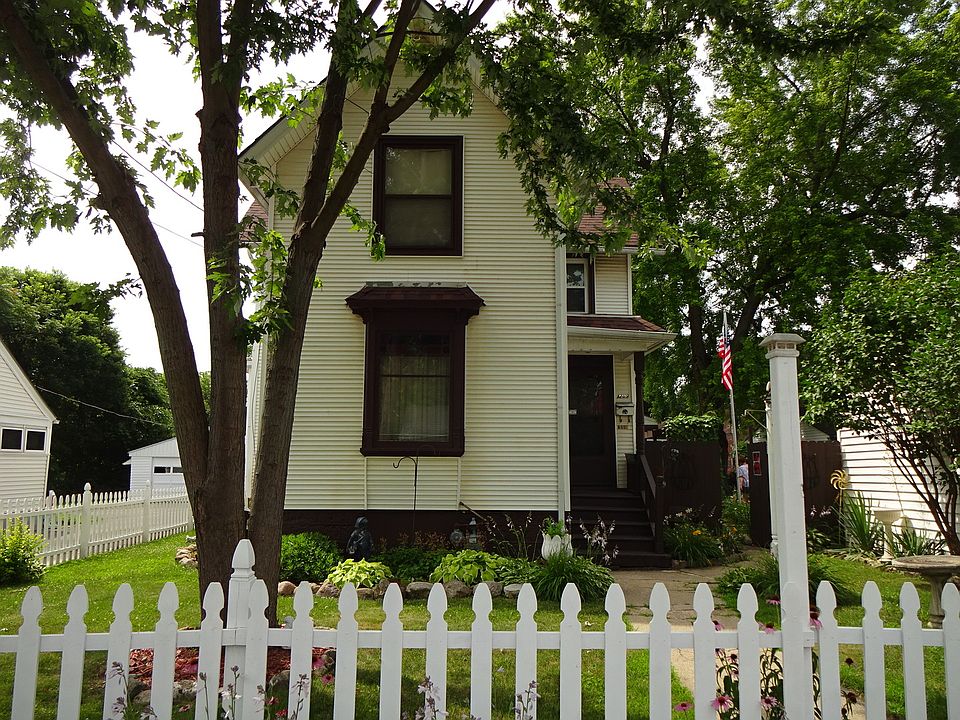 1st image of 1209 5th Ave
