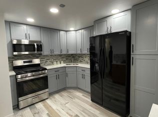 18635 140th Ave, Springfield Gardens, NY 11413