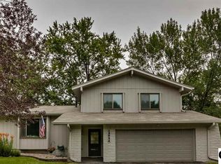 13934 W Cir, Omaha, NE 68137