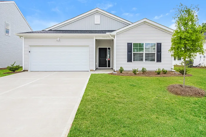 9113 Sunrise Creek Dr — Photo 1