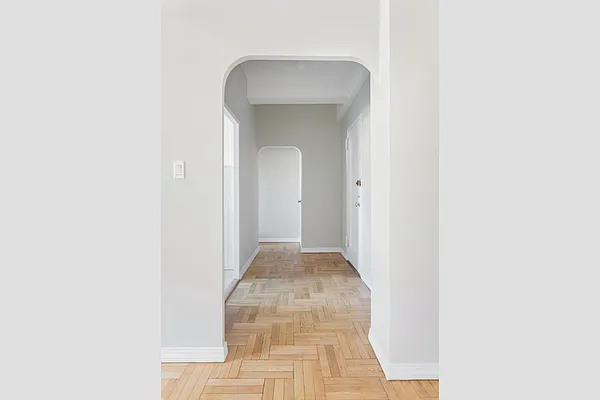 Sold by Stribling | media 10