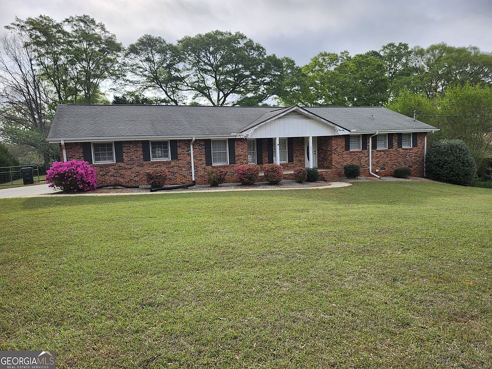 1st image of 3027 Carol Dr