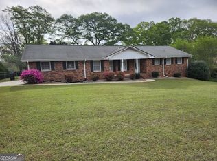 3027 Carol Dr, Fayetteville, GA 30214